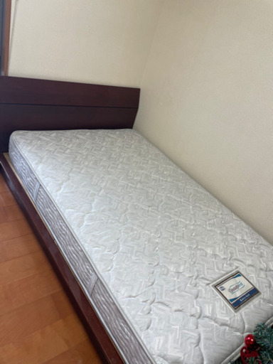 大特価!!シモンズベット　引越しのため早く売りたいです　組み立て簡単