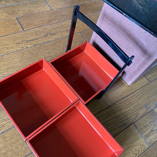 小ぶりのお重箱　漆の画像
