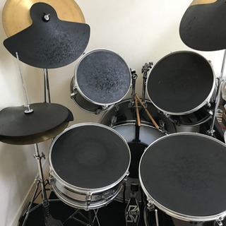 ドラム　練習用　あげます　中古　防音ゴム付き