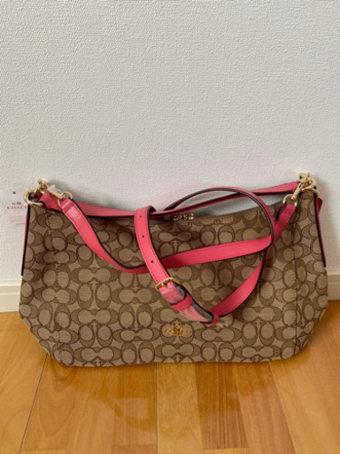 7/11迄値下げ【新品未使用タグ付】ブランド:COACH コーチ　ショルダーバッグ