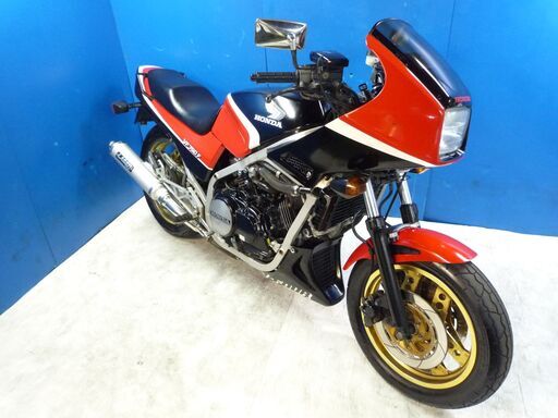 HONDA VF750F 赤/黒 春のお値引きキャンペーン 期間限定 諸経費０円 始動確認済み 車検取得で乗れます 即納車有り 激安 横浜 都筑 宮前