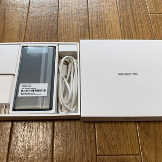 ☆ Rakuten Mini 楽天ミニ ☆未使用☆ C330ナイトブラック simフリー 32gｂの画像