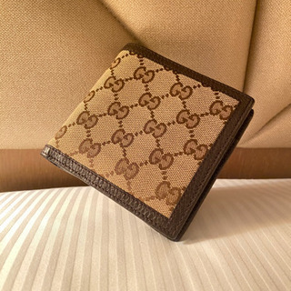 GUCCI 財布　折りたたみ