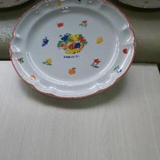 ﾆｯﾎﾟﾝﾊﾑ 【非売品】 平皿 ④つ 大(径27㎝) 中(径20㎝) 4枚の画像