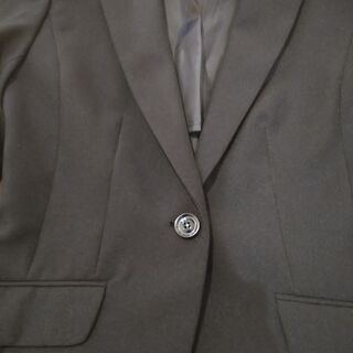 お値下げ！黒スーツ　リクルート　シンプル７〜9号　700円の画像