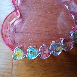 ディズニープリンセス リング６個・ケース　他アクセサリー９個の画像
