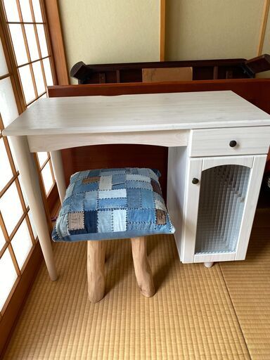 家具まとめ売り　パソコンデスク、学習机　デニム柄椅子