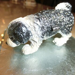 イヌの小物入れの画像