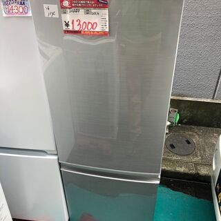 ☆中古 激安　SHARP　ノンフロン冷蔵庫　2016年製　167L　SJ-D17B-S　DE017￥13,000円！！