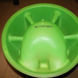 バンボ Bambo ベビーチェア グリーンの画像