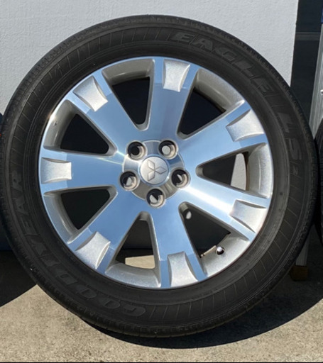 中古　タイヤセット　4本　225/55R18