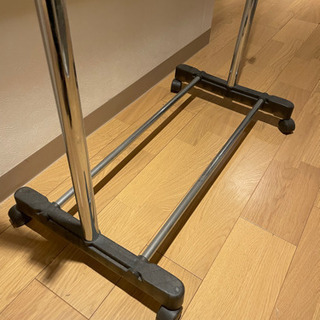 ハンガーラック