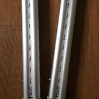 ナビス　松葉杖　適応身長157〜178cm ２本　ほぼ新品の画像
