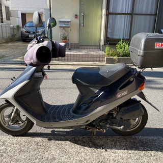 バイク　リアボックス　鍵付きの画像