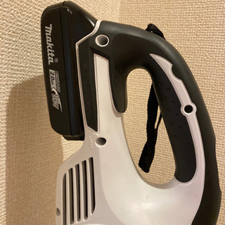 「お話し中」マキタ　掃除機　充電式　カプセル式の画像