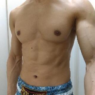 ナイトプール一緒に行ってくれる人募集