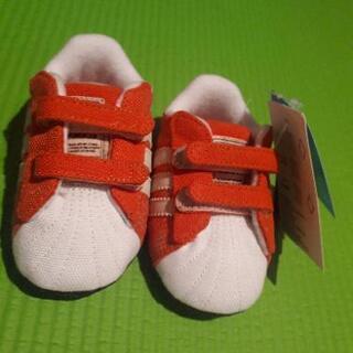 【新品未使用】adidasベビースニーカー 11.0cmの画像