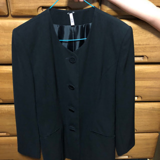 礼服