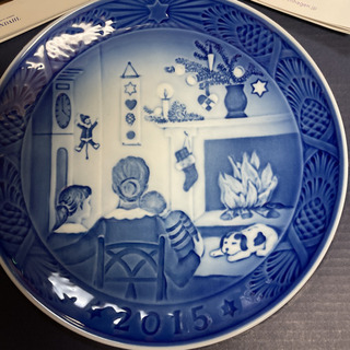 箱入り ロイヤルコペンハーゲン 2015 イヤープレートの画像