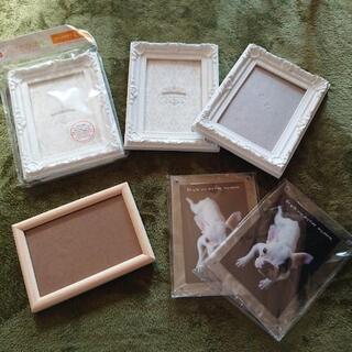写真立ていろいろ　各50円の画像