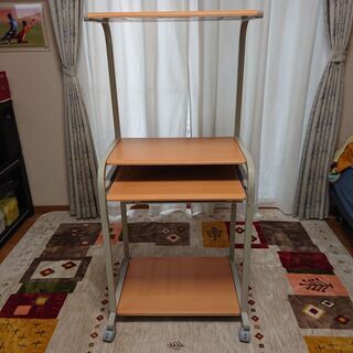 パソコンラック