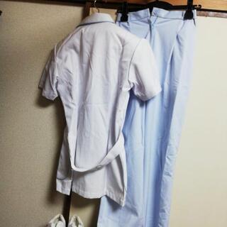 看護実習着 スニーカー セット Ｍサイズの画像