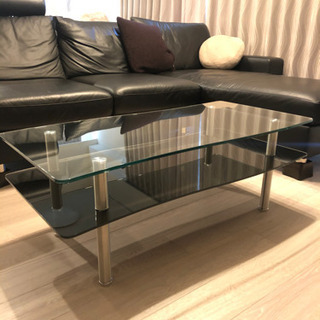 ガラステーブルの画像