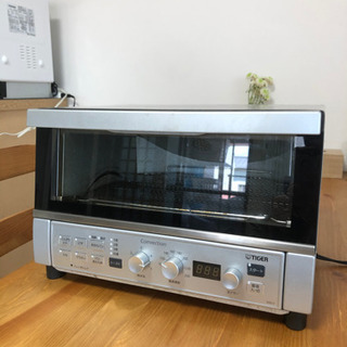 取引中タイガーコンベディションオーブン&トースター