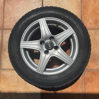 スタッドレスタイヤ・ホイール4本セット 175/65R14 82Q