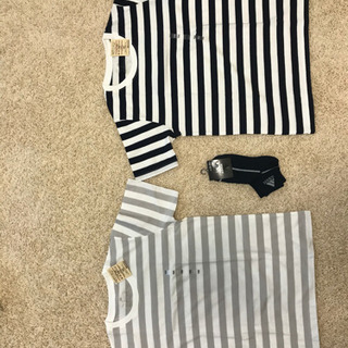 無印150㎝シャツ　2枚　新品です。