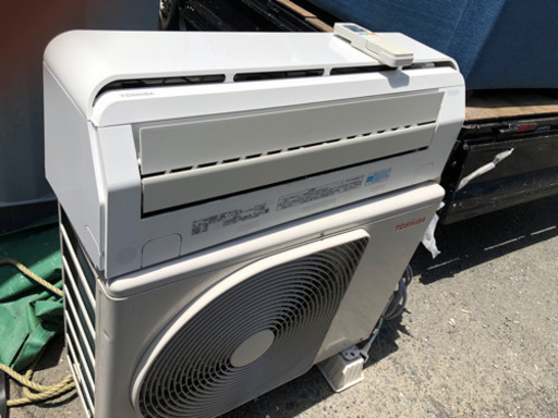TOSHIBA ルームエアコン　綺麗です！