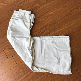 ワイドパンツ　ガウチョパンツ　UNIQLOの画像