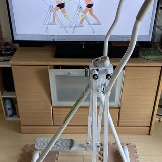 トレーニング ウォーキング 室内の画像