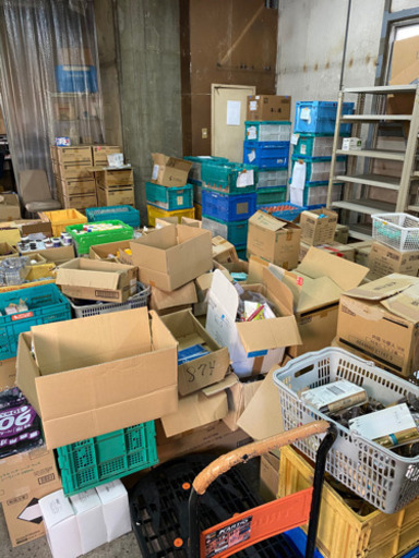 化粧品、大量、卸売。