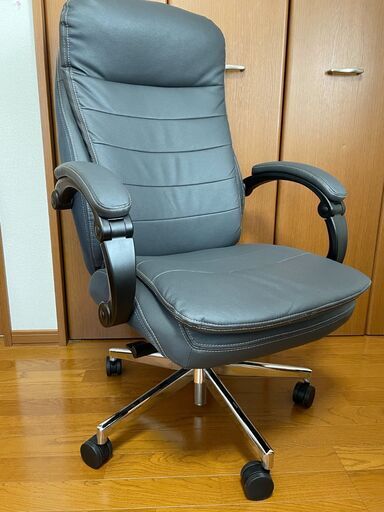 ニトリ　ワークチェア　リカルドブレスレザーBK