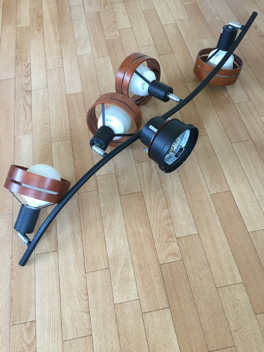 リビング照明器具　直付け　長さ約90cm