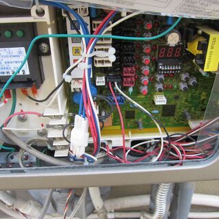 エコ給湯交換のため出品　ガス給湯器　リンナイ　RDV-E2400SAW2－1　（LPガス）追い炊き 浴室暖房機能の画像