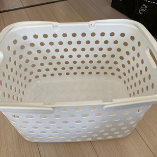 洗濯カゴ