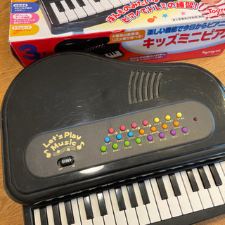 キッズ ピアノ おもちゃの中古が安い！激安で譲ります・無料で