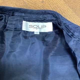 soup 紺色スカートの画像