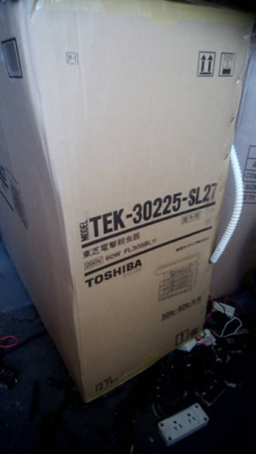 東芝　殺虫機　野外用