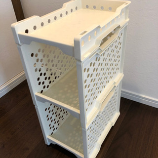 積み重ね式ラック3段の画像