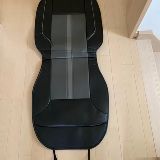 🚙💨車用ｶﾊﾞｰで美品です　2枚　愛車💘を大事にされてる方どうで...