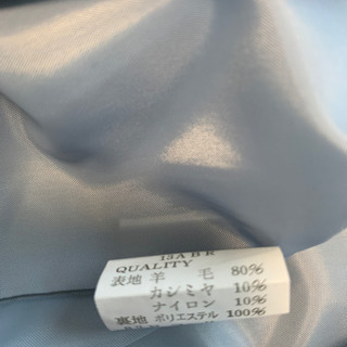 フードありの冬コートの画像