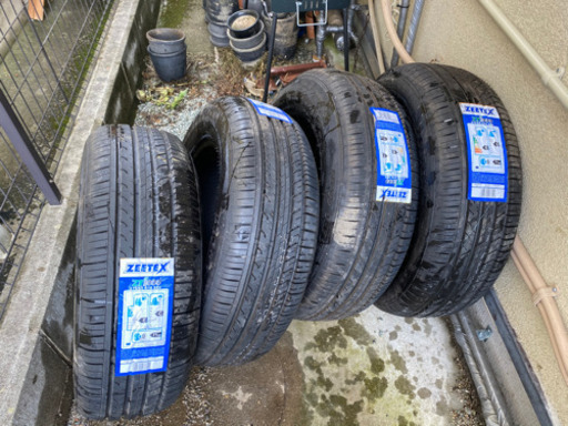 215/65R16 新品夏タイヤ　４本セット