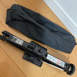 アルファロメオ純正ジャッキ、BLACK&DECKER ハンディー...
