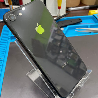【売却済み】iPhoneSE（第2世代）64GB SIMフリー端...