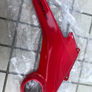 グロム前期型カウル