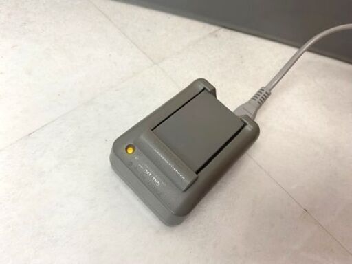 OLYMPUS リチウムイオン充電器 BCS-5 / リチウムイオン充電池 BLS-5