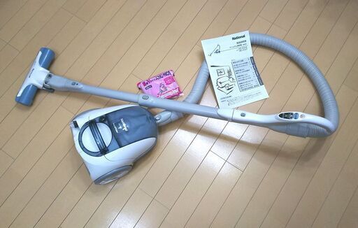 【取引完了】紙パック式掃除機　ナショナル　MC-K3VA